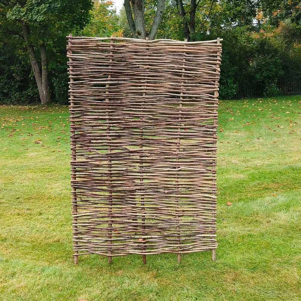 Grenshheds Capped Hazel Hurdle Fence Panel Premium Weave